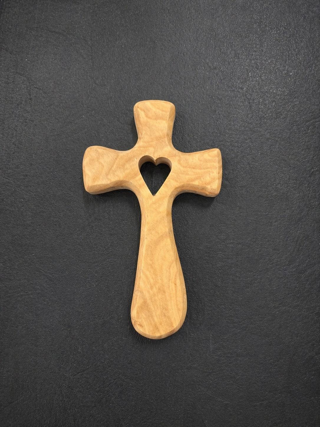 Olive Wood Cross with Sacred Heart – Symbol of the Heart of Jesus